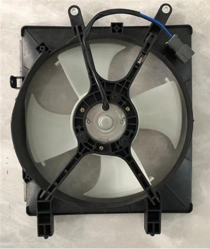 Kondenzátorventilátor a Honda CIVIC-hez 01-05 38605-PCL-J013 38611-PCL-J01 HO3115115